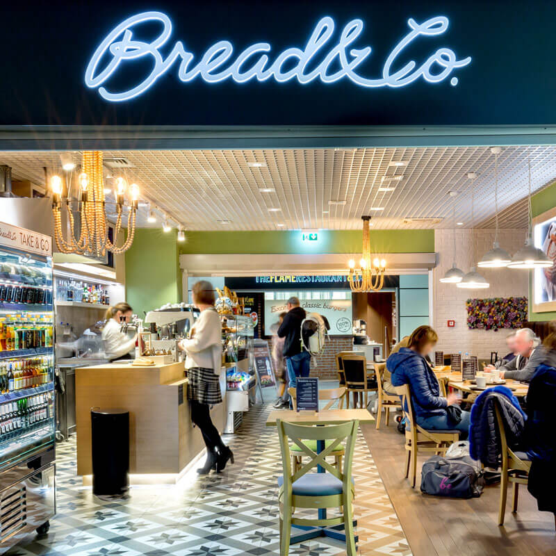 Bread&Co., Café boulangerie premium